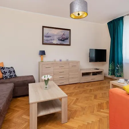 Lejlighed Family With Balcony In 1 Km To The Beach By Renters *