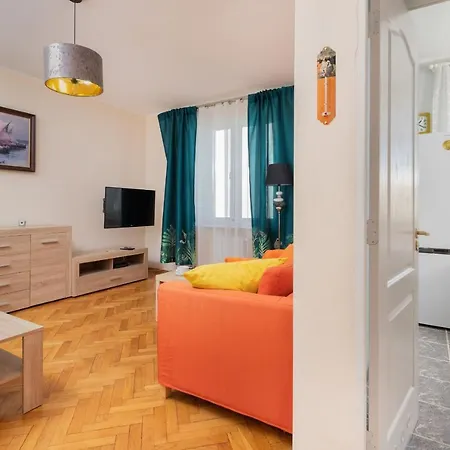 Lejlighed Family With Balcony In 1 Km To The Beach By Renters