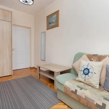 Lejlighed Family With Balcony In 1 Km To The Beach By Renters Gdynia